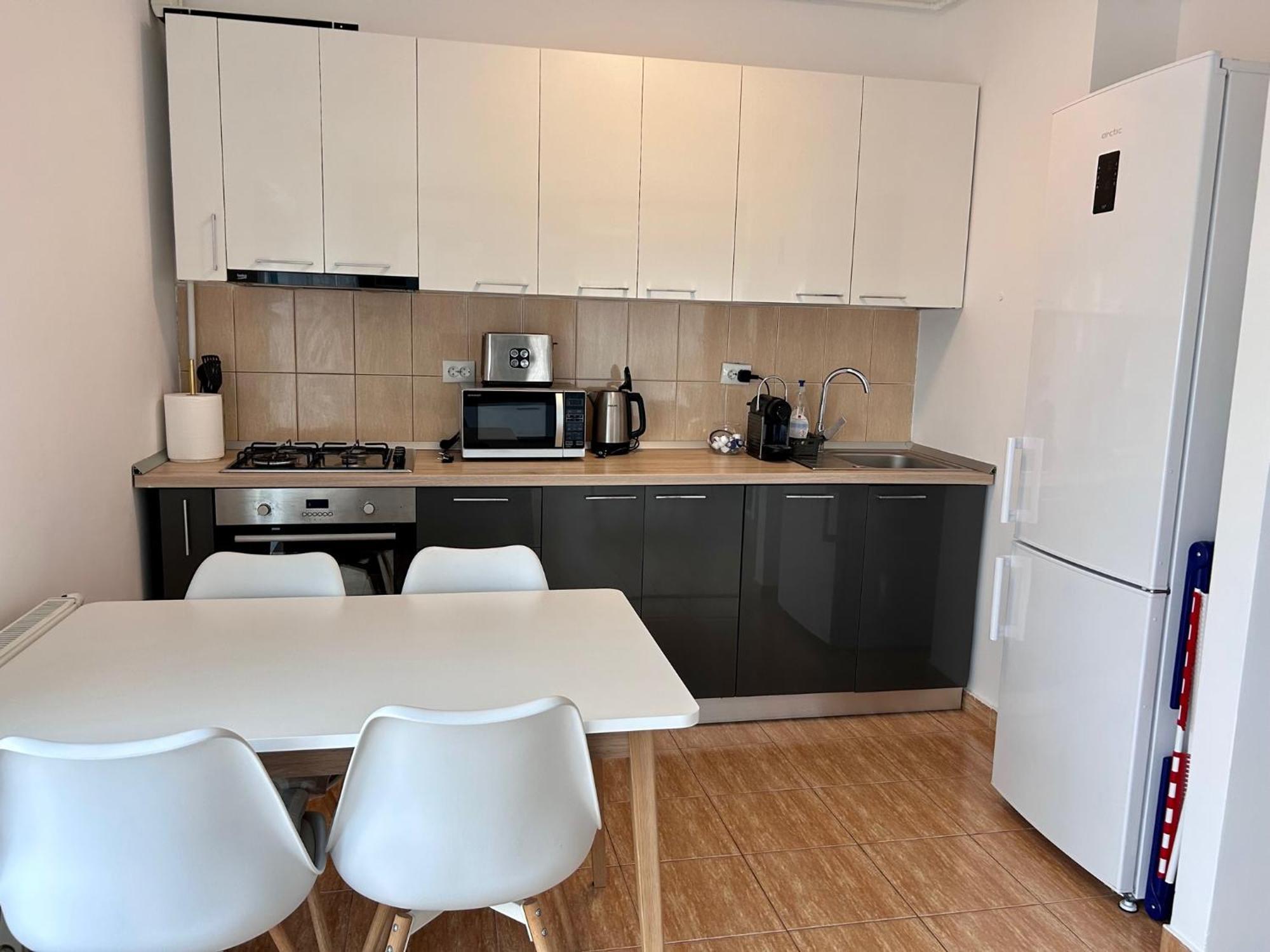 Sunrise Apartment 布加勒斯特 外观 照片